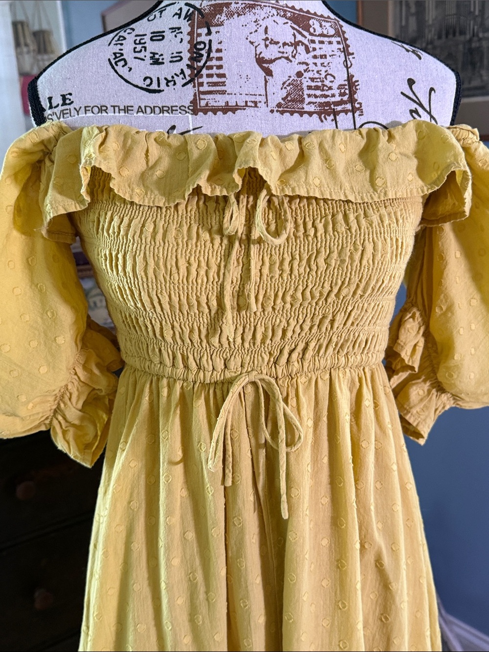 R. Yiposha Yellow Chartreuse Swiss Dot Smocked Puff Sleeve Off Shoulder Dress - Picture 3 of 13